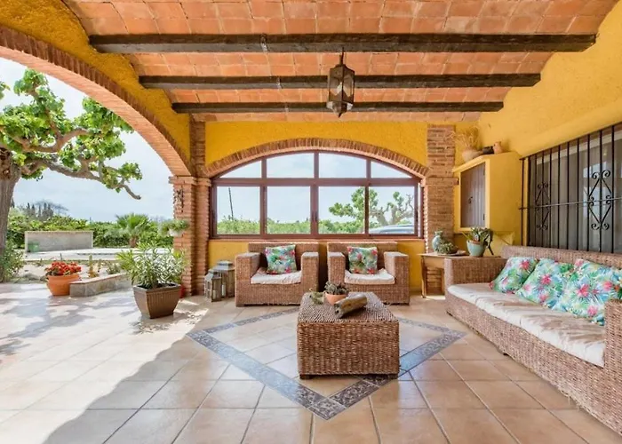 Masia Castellvi B&B